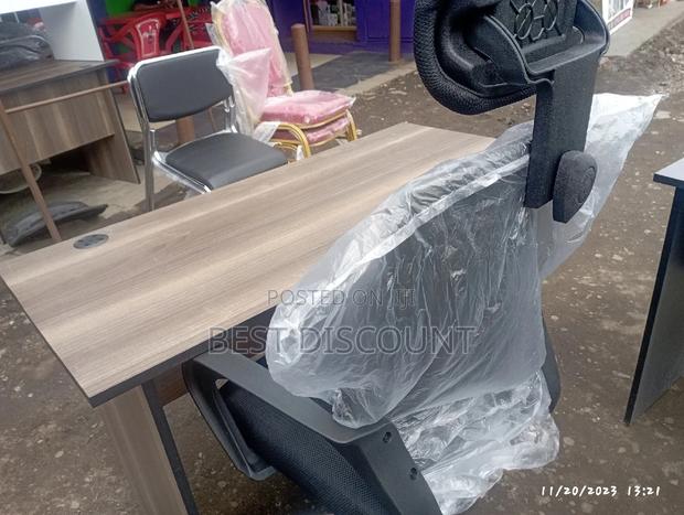 Office Chair and Office Desk 1.2mitre - main view