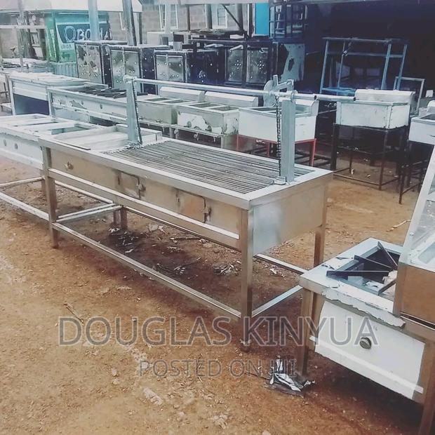 Stainless Choma Grill and Griddle. - main view