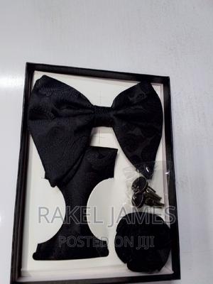 Black Butterfly Bowtie - thumbnail 3