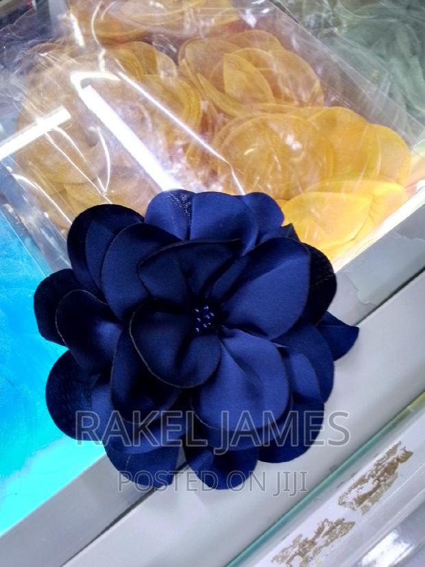 Ladies Navyblue Brooch Flower - main view