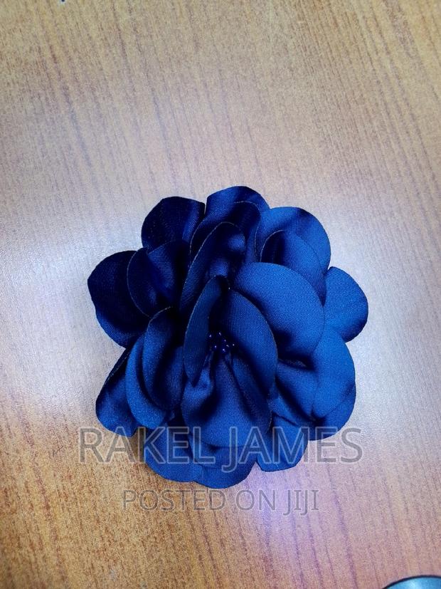 Ladies Navyblue Brooch Flower - thumbnail 2