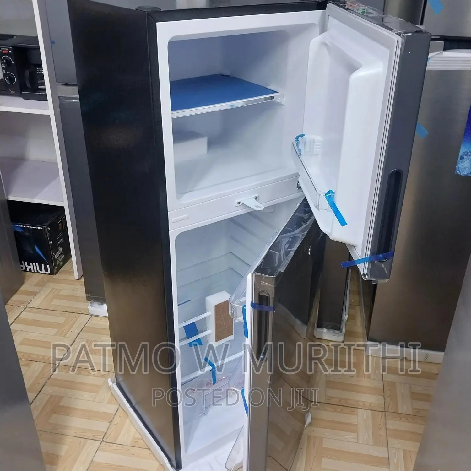 Von 138L Refrigerator Double Door +Cool Pack