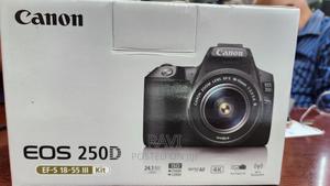 Canon 250d Kit 18-55mm - main view