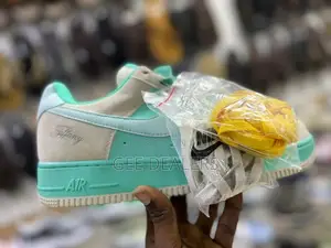 Airforce 1 Low Suede Tiffany