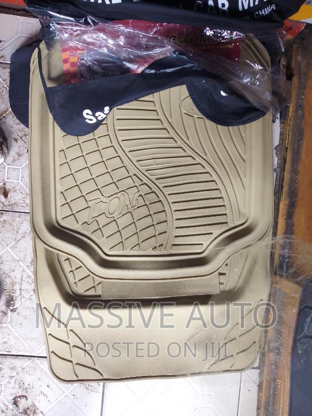 But 5seater Baige Car Mats/ 5pcs Car Mats