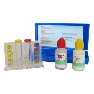 Swimming Pool Test Kit for Chlorine and Ph