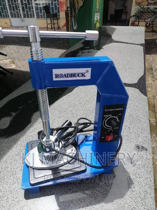 Tyre Vulcanizing Machine-Quality Brand - thumbnail 2