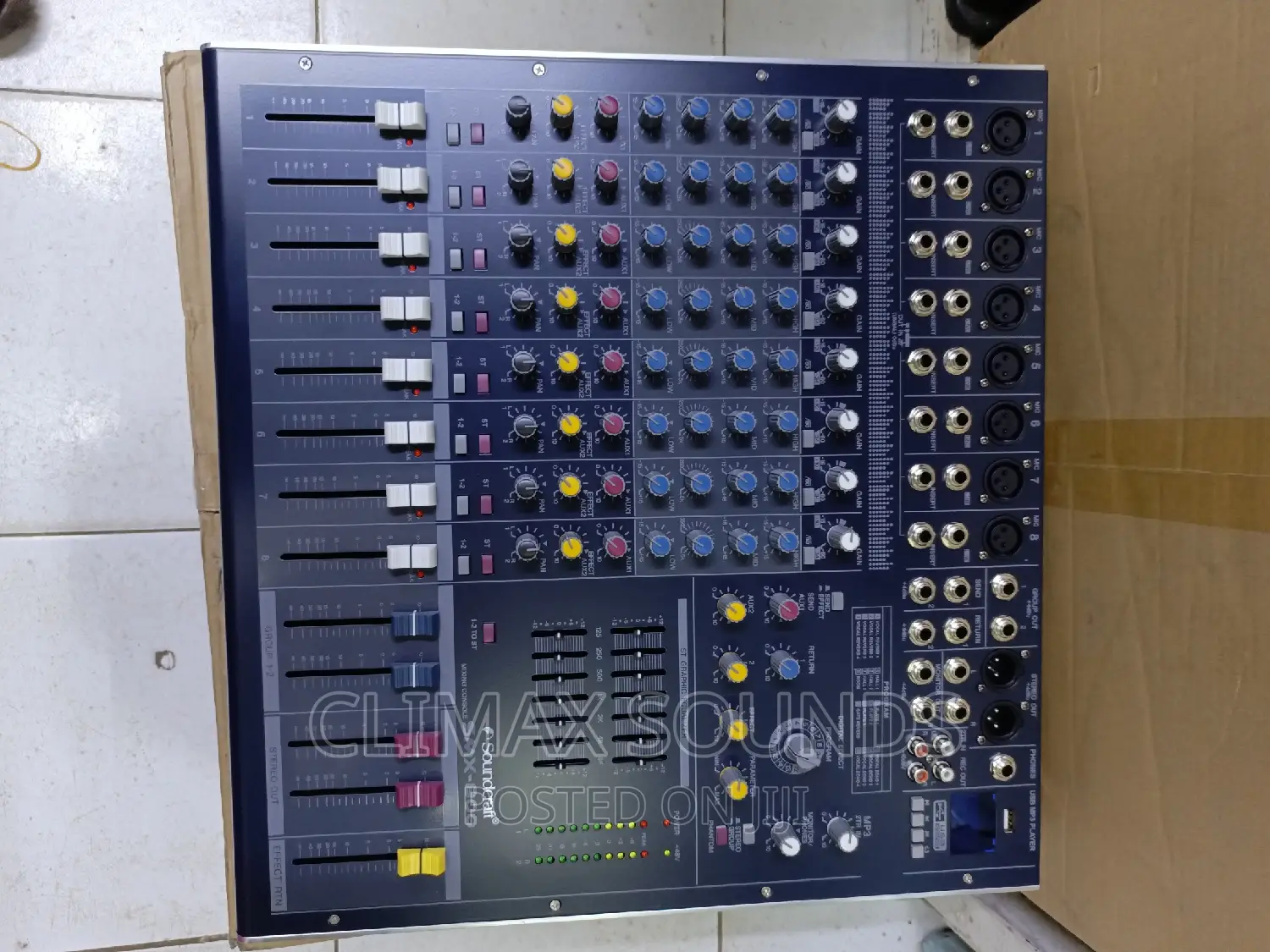 Sound Craft 8 Channels Plain Mixer