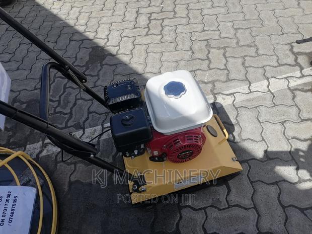Honda Engine Driven Plate Compactor -GX 160 - thumbnail 2
