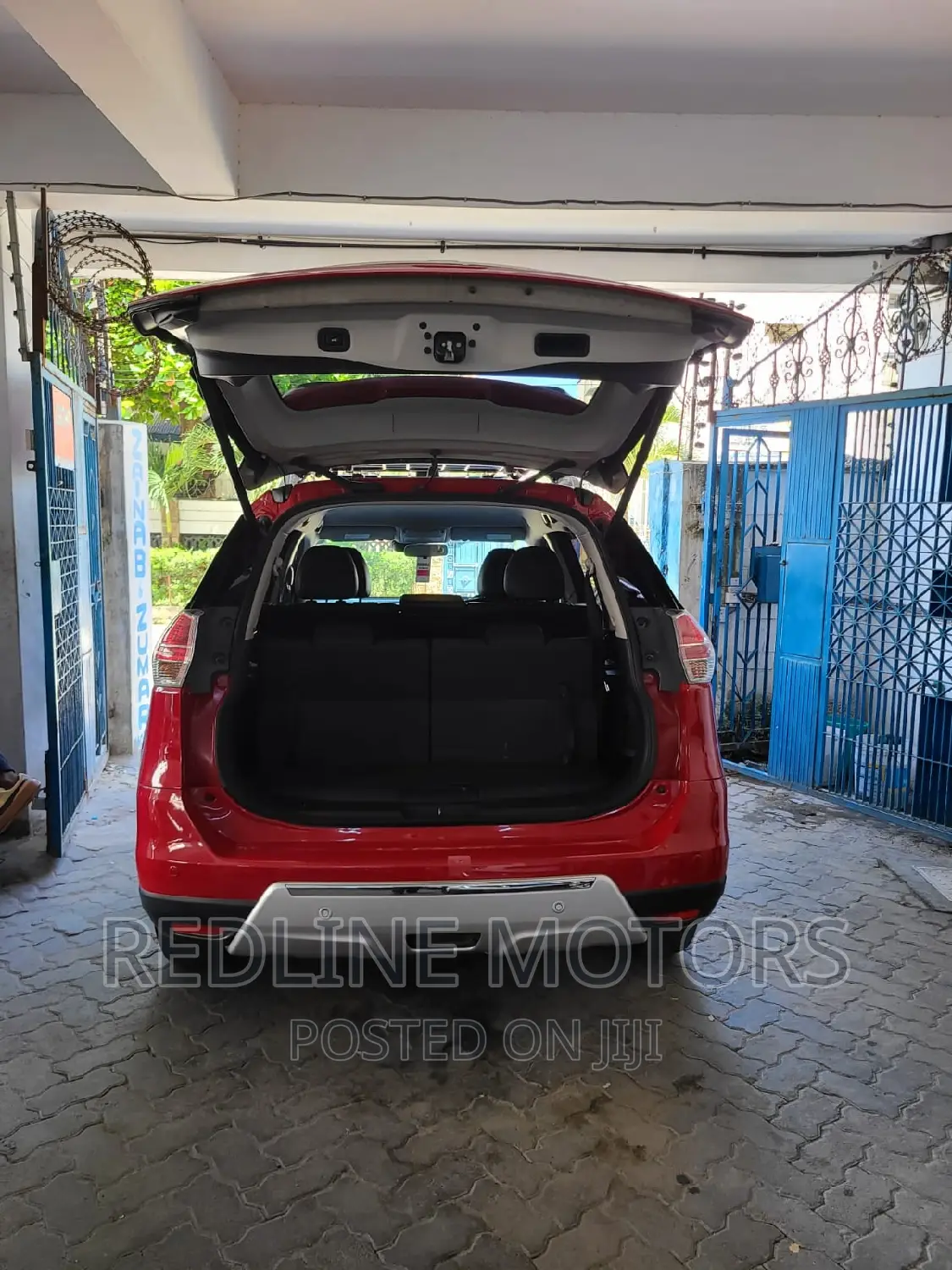 Nissan X-Trail 2017 Red
