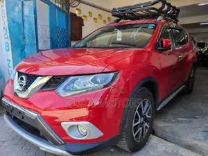 Nissan X-Trail 2017 Red