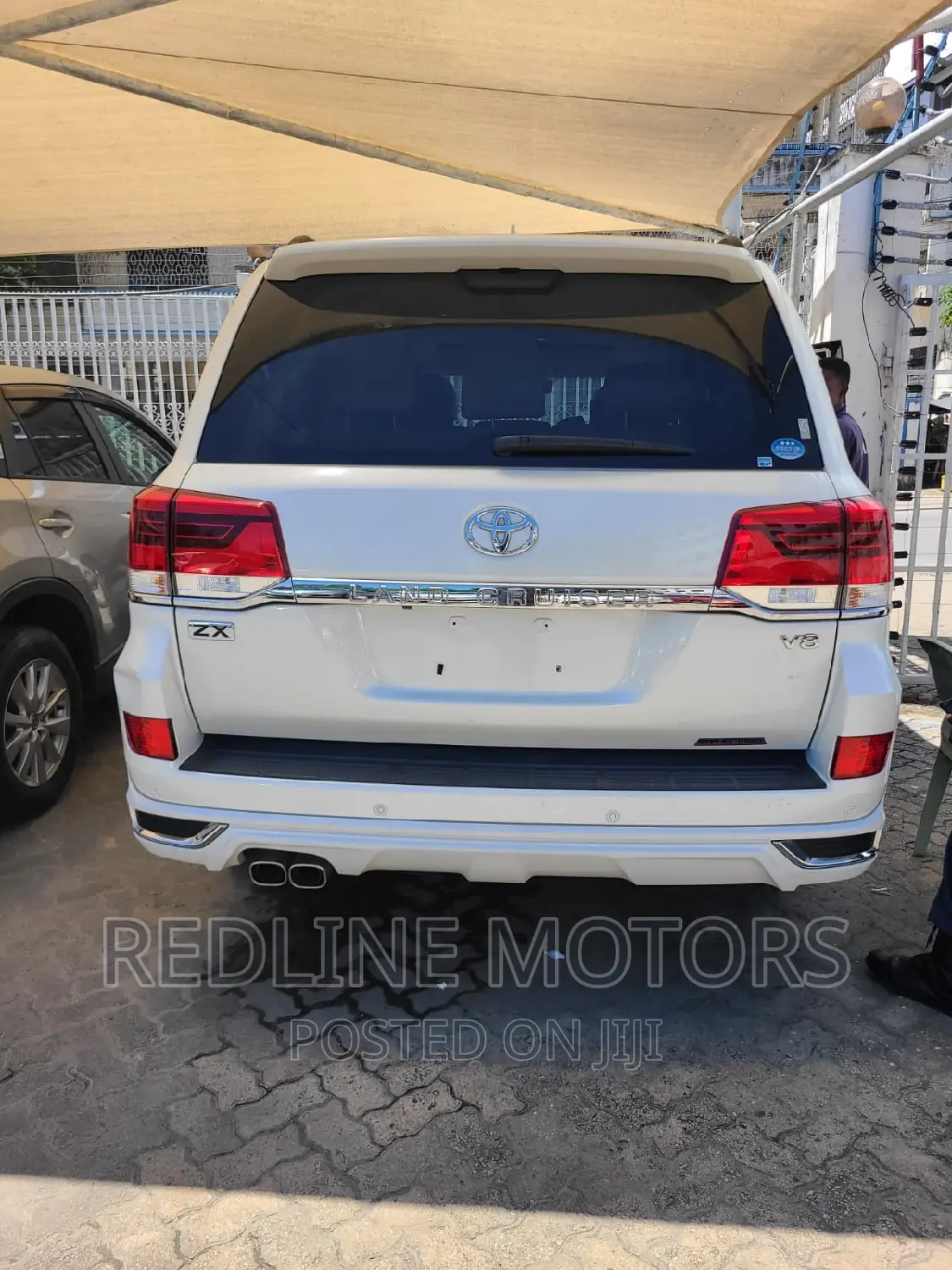 Toyota Land Cruiser 2016 Pearl