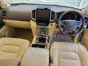 Toyota Land Cruiser 2016 Pearl