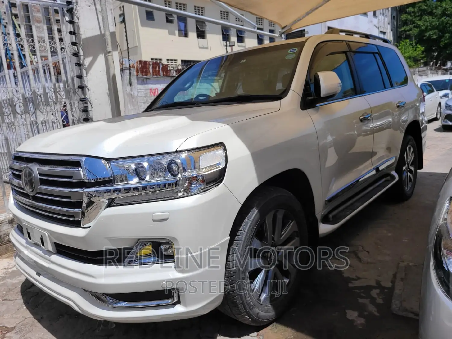 Toyota Land Cruiser 2016 Pearl