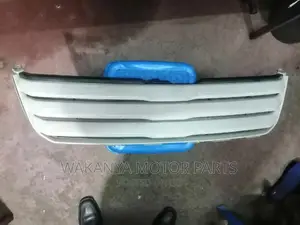 Toyota Noah Grille Model 2002 to 2003, Ex Japan Motor Spares