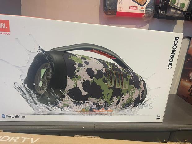 JBL Harman Boombox3 - main view