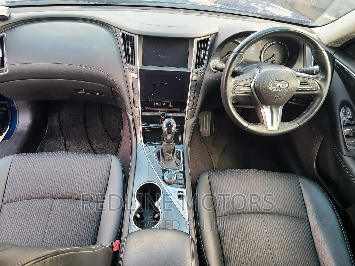 Nissan Skyline 2017 Blue
