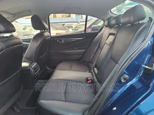 Nissan Skyline 2017 Blue