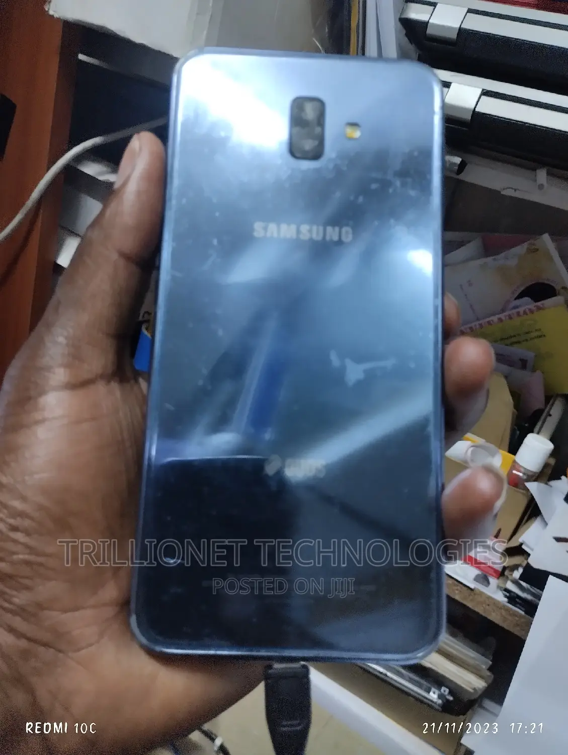 Samsung Galaxy J6 32 GB Silver