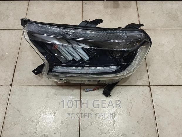 Ford Ranger/Everest Headlights Original Right Side