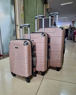 *3 in 1 Luxurious Fibre Suitcase*
Available