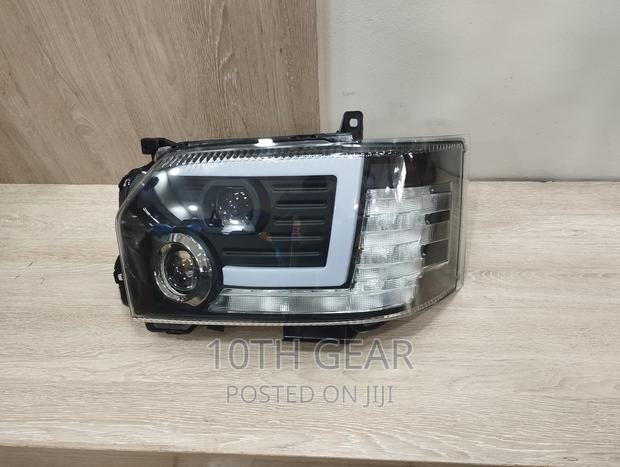Hiace 7l Headlight Right Aftermarket Headlight for Hiace