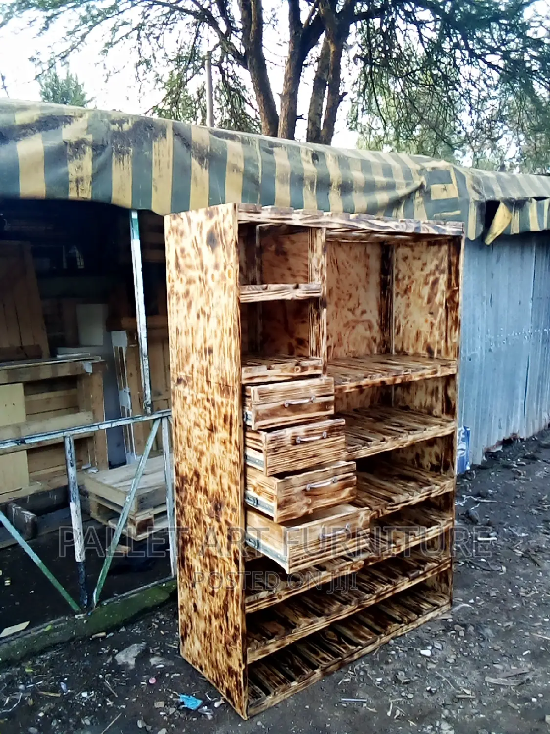 Pallet Wardrobe