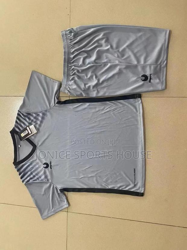 Team Uniforms - thumbnail 4