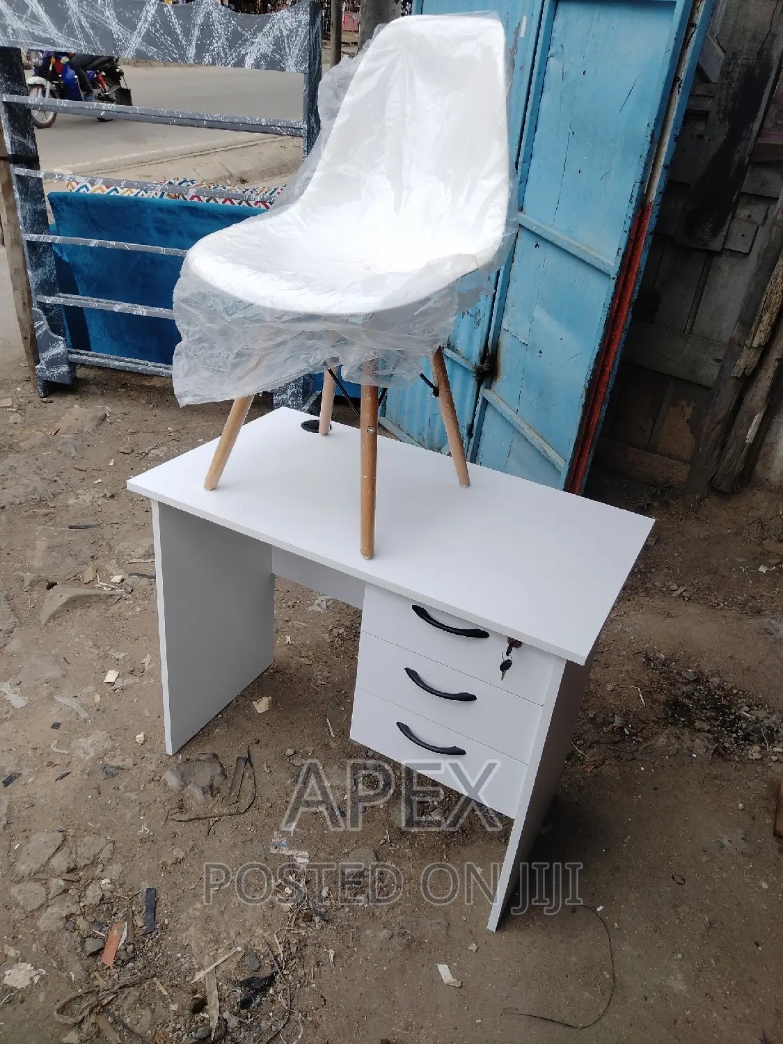 Office Desk and Chair Office Desk and Chair in Nairobi Central