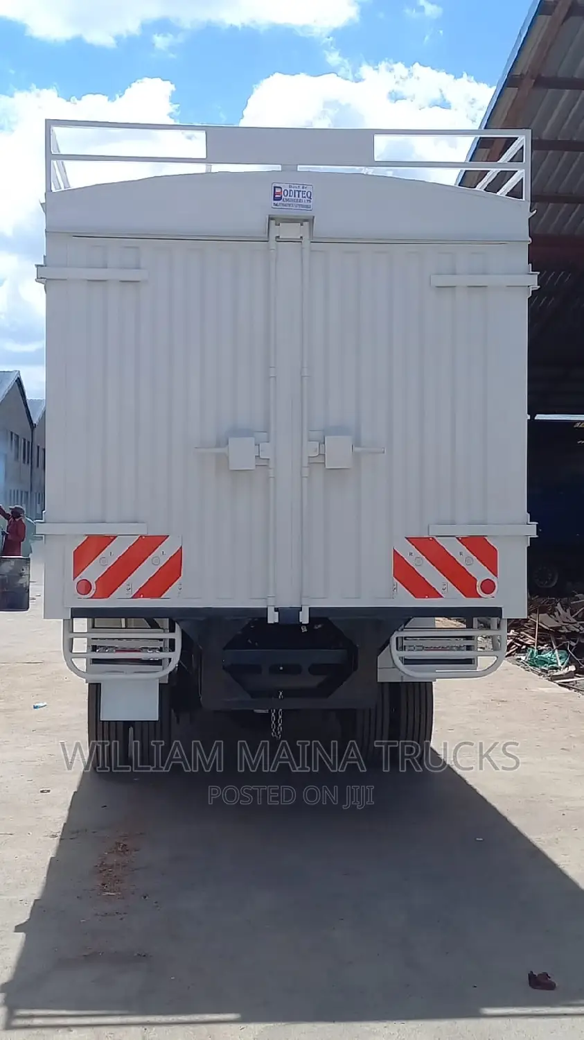 Isuzu FRR 90(Zero Mileage)
