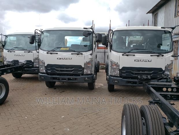 Isuzu FRR Water Bowser - thumbnail 4