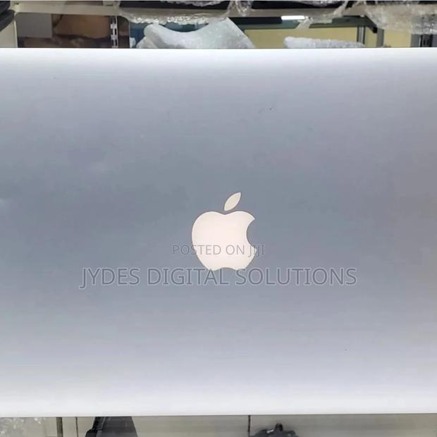 Laptop Apple MacBook Pro 2015 8GB Intel Core I5 SSD 256GB - thumbnail 2