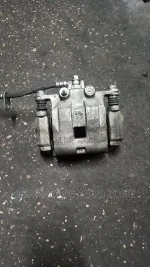 Suzuki Swift 2015 Calipers