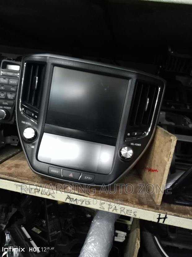 Crown 2015 Radio. - main view
