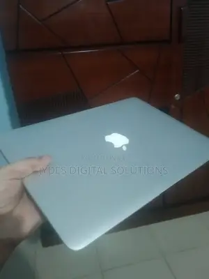 Laptop Apple MacBook Pro 2014 8GB Intel Core I7 SSD 256GB