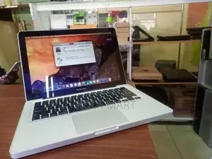 Laptop Apple MacBook 2013 8GB Intel Core I5 HDD+SSD 500GB