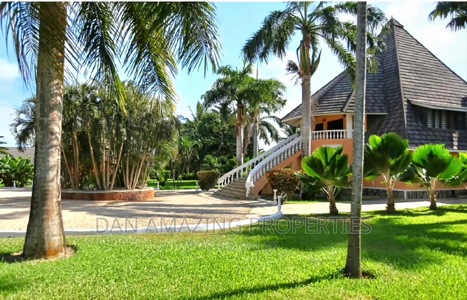 10 Bedroom Villa on Sale in Mombasa Diani