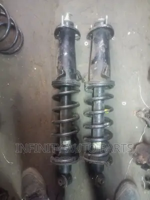 Toyota Mark X Rear Shocks.