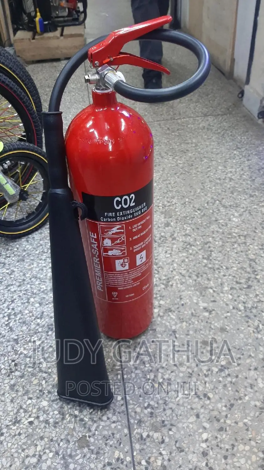 Fire Extinguisher -carbon Dioxide