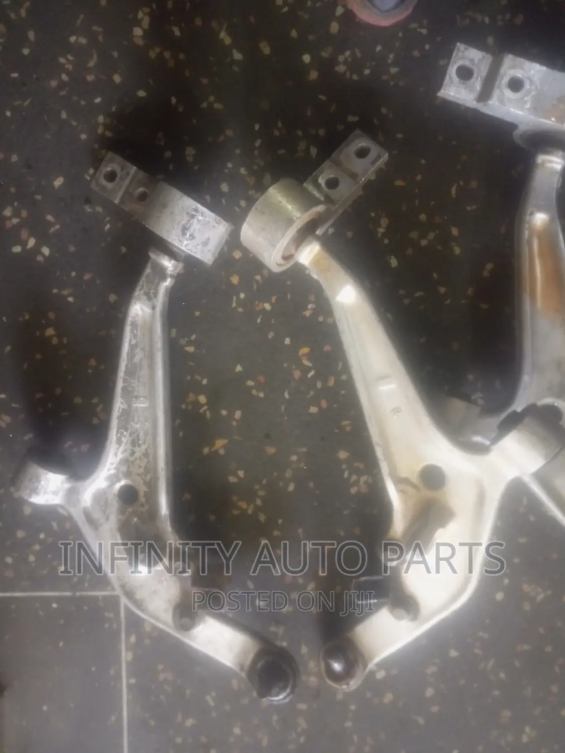 Nissan Xtail Control Arms