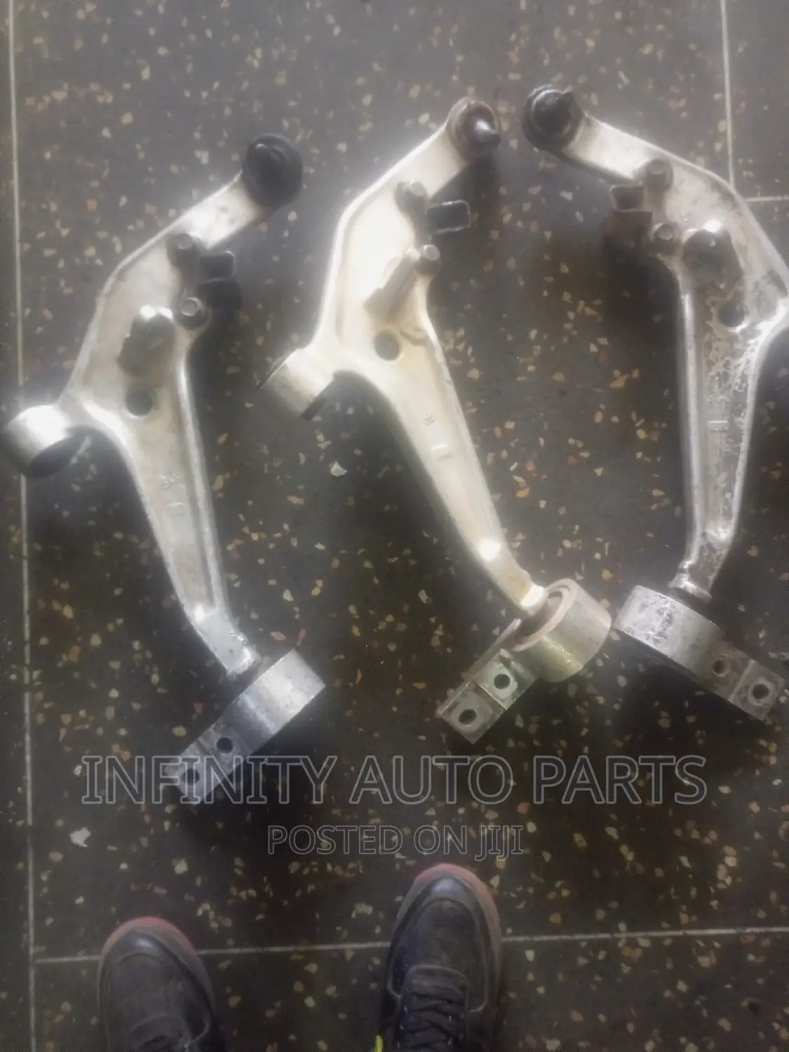 Nissan Xtail Control Arms