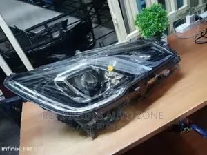 Crown Athletee New Model 2018 Headlight Xenon.