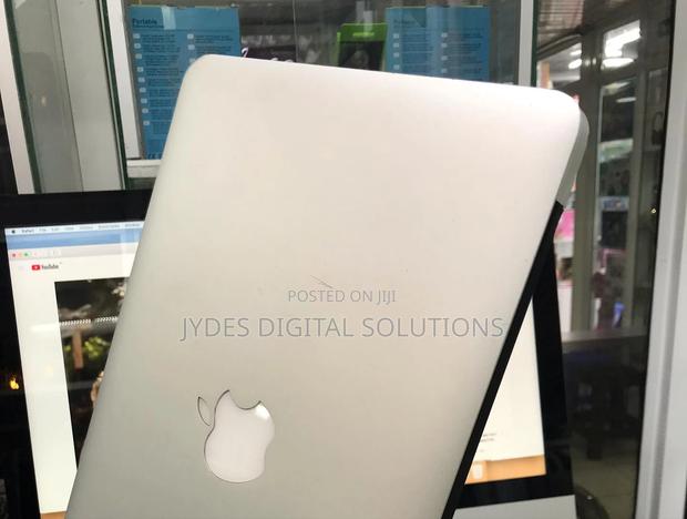 Laptop Apple MacBook Air 2013 8GB Intel Core I7 SSD 128GB - thumbnail 3