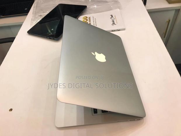 Laptop Apple MacBook Air 2013 8GB Intel Core I7 SSD 128GB - thumbnail 4
