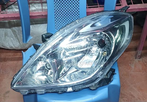 Nissan Tiida Latio Headlight Non-Xenon