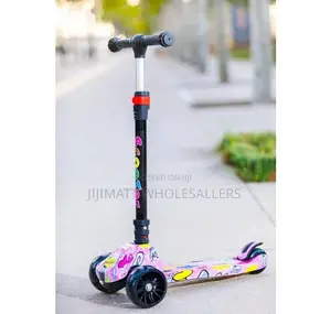 Foldable Scooter With Flashing Wheels and Music