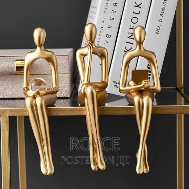 Resin Abstract Thinker Statue (23cm)