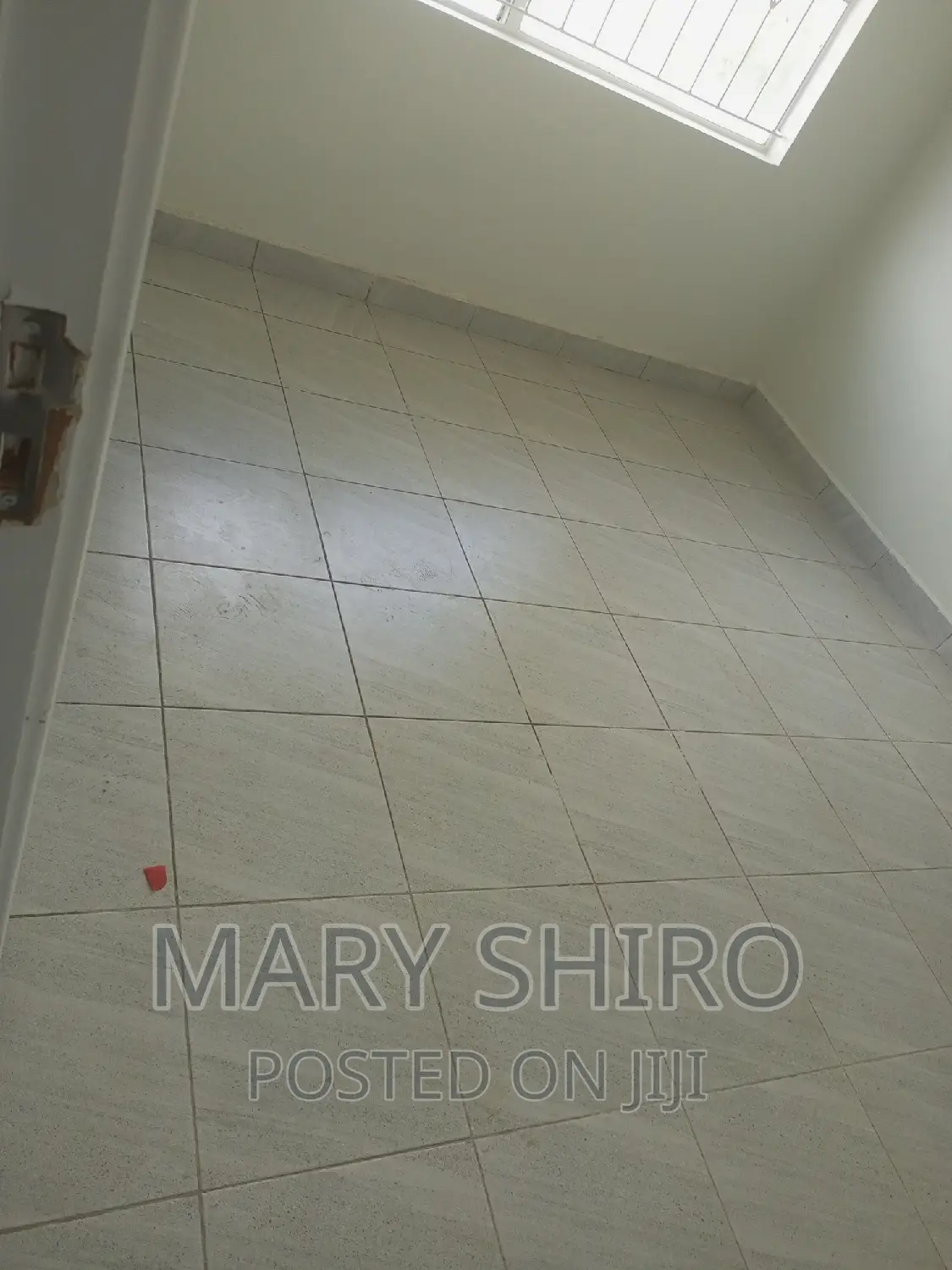 4bdrm Mansion in South B for rent