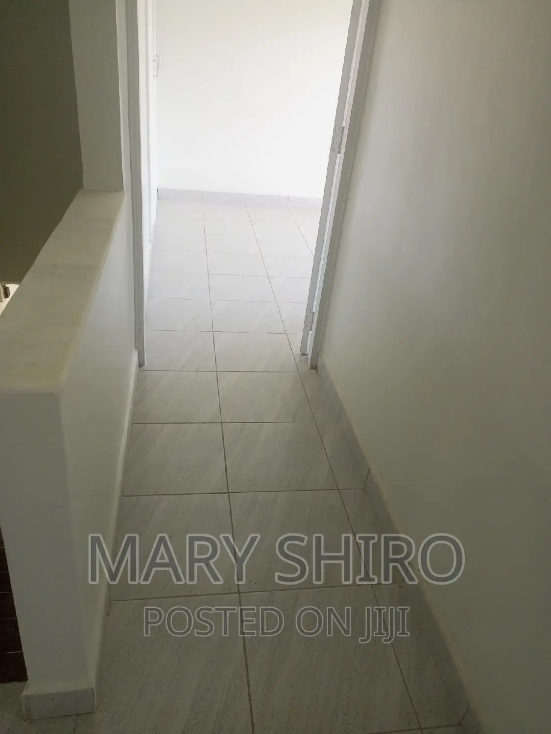 4bdrm Mansion in South B for rent