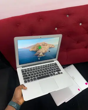 Laptop Apple MacBook Air 2012 8GB Intel Core I5 SSD 256GB